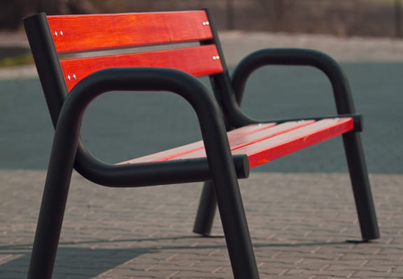 Ławka parkowa stalowa SPARTAN z oparciem